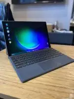 Surface Pro 5 i5 / 8GB RAM / 128GB SSD